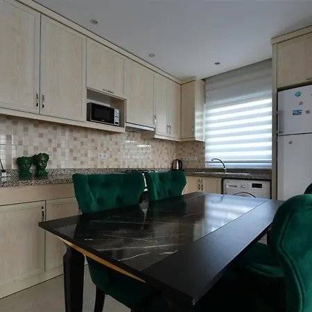 Apartament Yekta Atrium Two-room For Rent Just 350 Meters From The Sea In Mahmutlar, Comfortable Living By The Coast Alanya