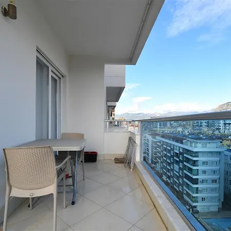 Yekta Atrium Two-room For Rent Just 350 Meters From The Sea In Mahmutlar, Comfortable Living By The Coast Alanya