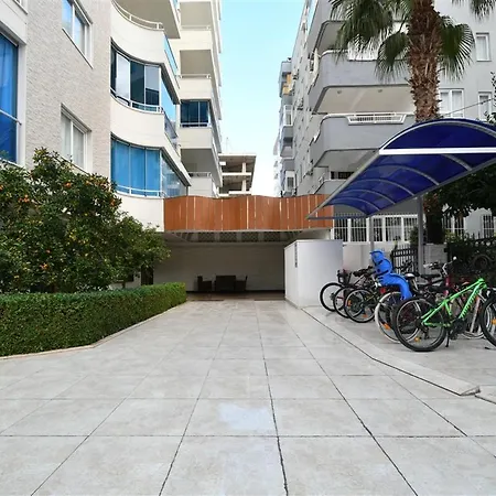 דירה Yekta Atrium Two-room For Rent Just 350 Meters From The Sea In Mahmutlar, Comfortable Living By The Coast אלאניה